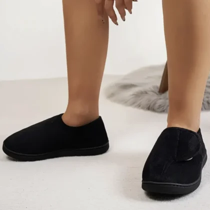 Senioren Pantoffels – Zwart | Warm, Comfortabel & Eenvoudig aan te trekken